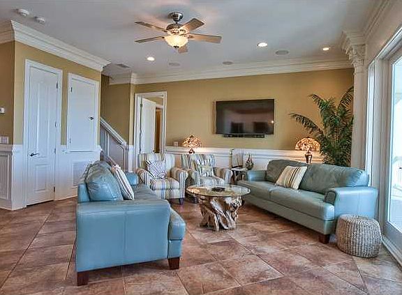 3rd image of 1112 E Gulf Beach Dr