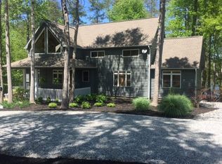 133 Moonlight Dr, Fair Play, SC 29643