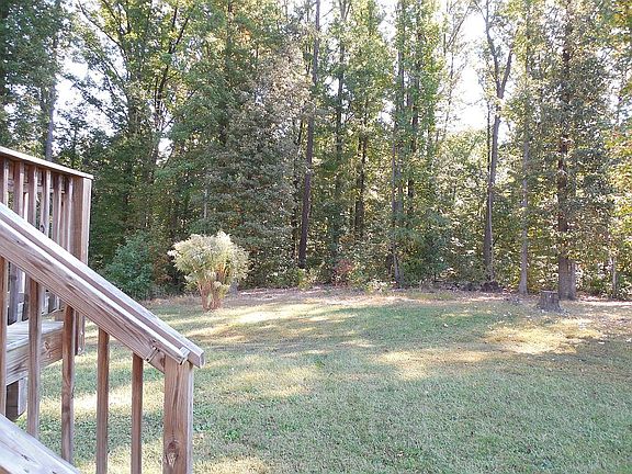 3rd image of 3125 Lanewood Dr