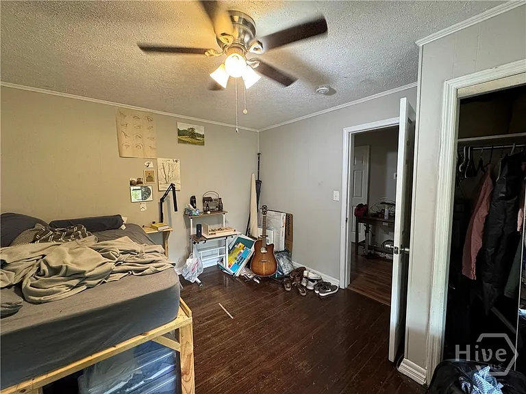 1734 E Broad St #A — Photo 18