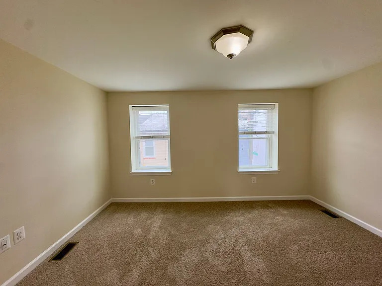 513 S Madeira St — Photo 17