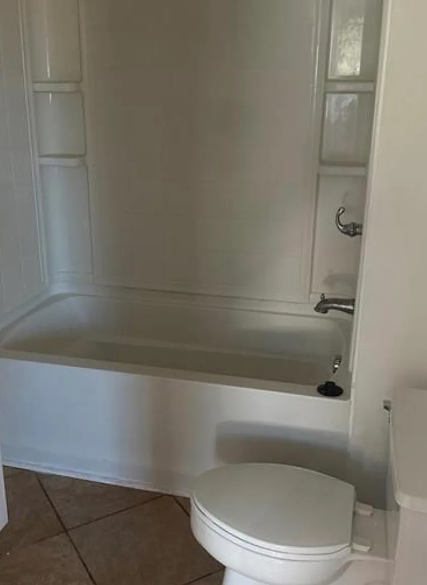 2 bed, 2.0 bath, 1266 sqft, $1,600 — Photo 4