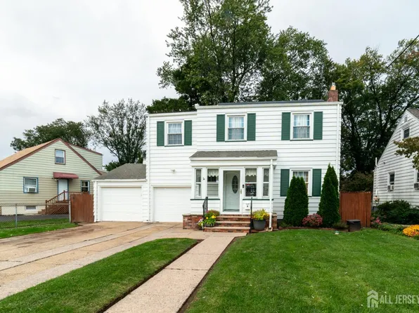 9 McAuliffe Dr, North Brunswick, NJ 08902