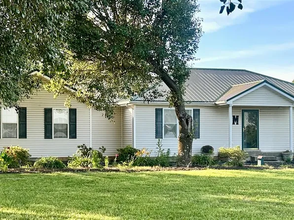 624 Flat Rock Rd, Woodburn, KY 42170