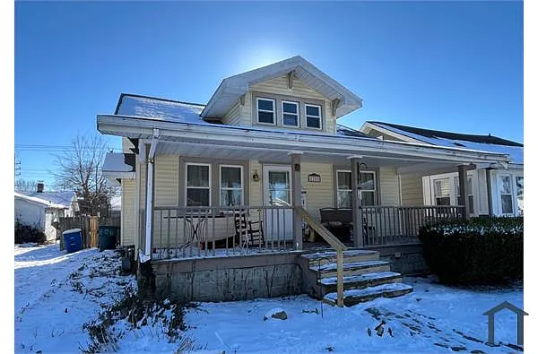 1709 W 11th St photo 1