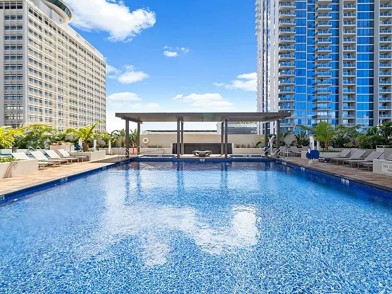 1388 Kapiolani Blvd — Photo 10