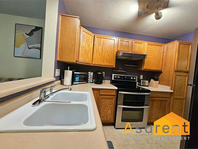 2030 Brookhurst St #13 — Photo 14