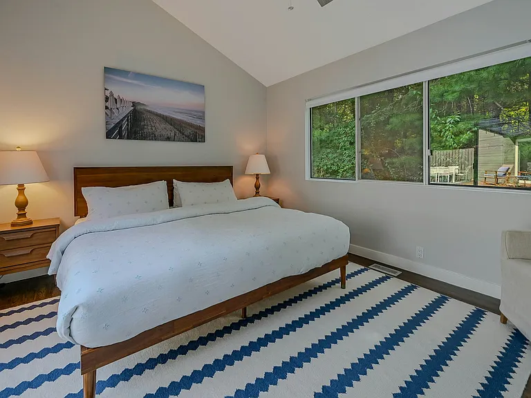 12 Rose Hill Rd — Photo 9
