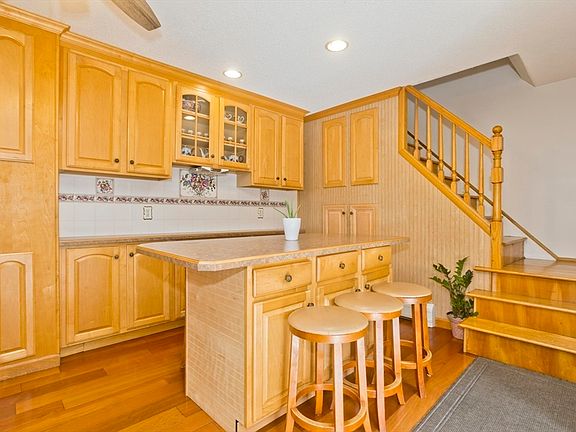 5th image of 65 Verdugo St