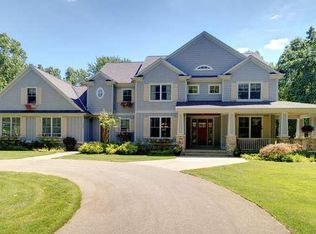 7400 Shelburne Ct NE, Ada, MI 49301