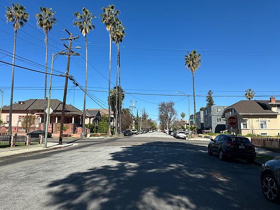 5th image of 710 S 8th St