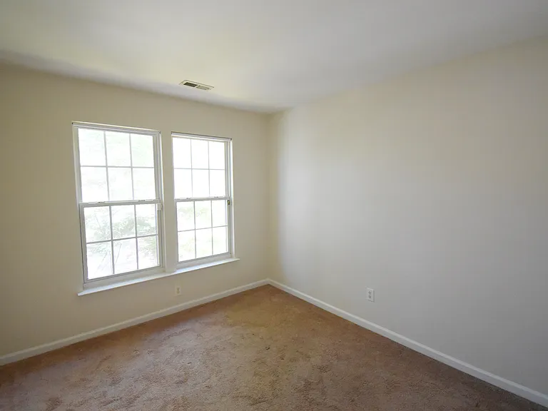 3704 Wind Ridge Pl — Photo 28