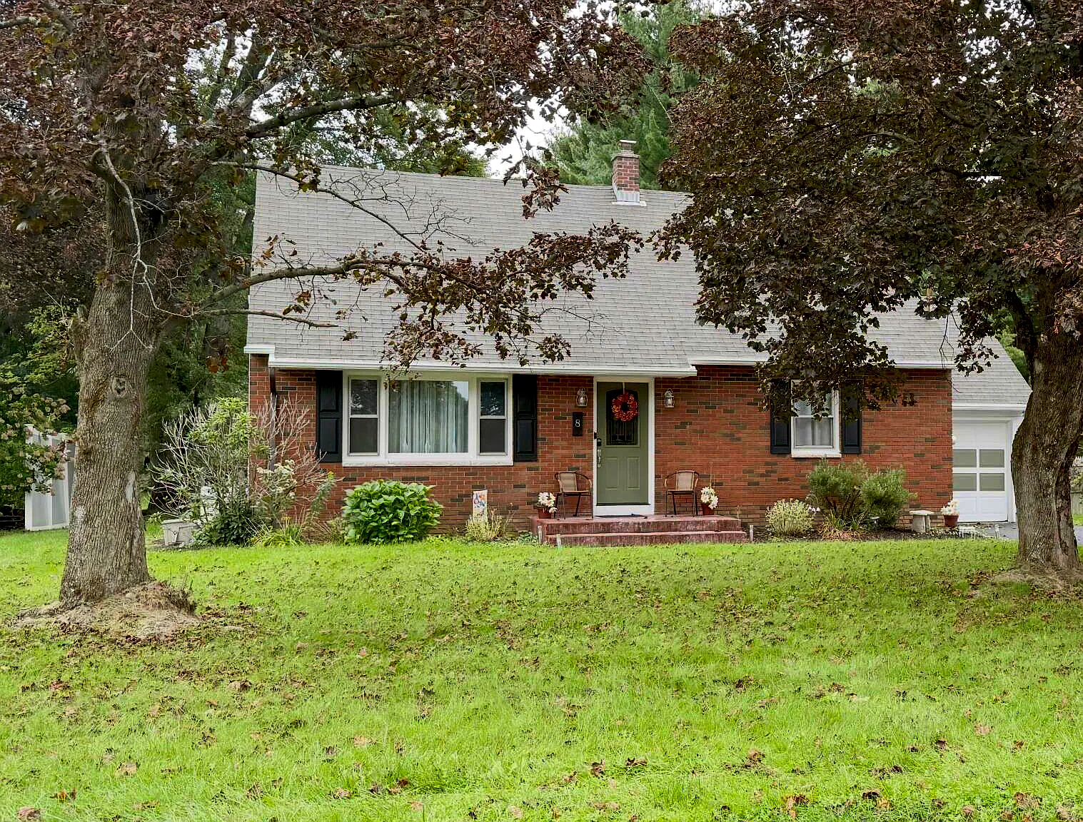 1 bed, 1.0 bath, 749 sqft, $1,550 — Photo 1