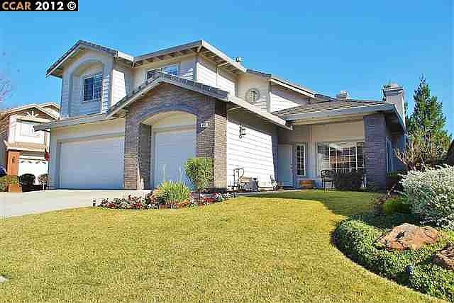 1st image of 632 Bourne Ct