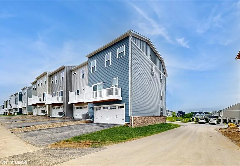 4908 Spruce Rd — Photo 39