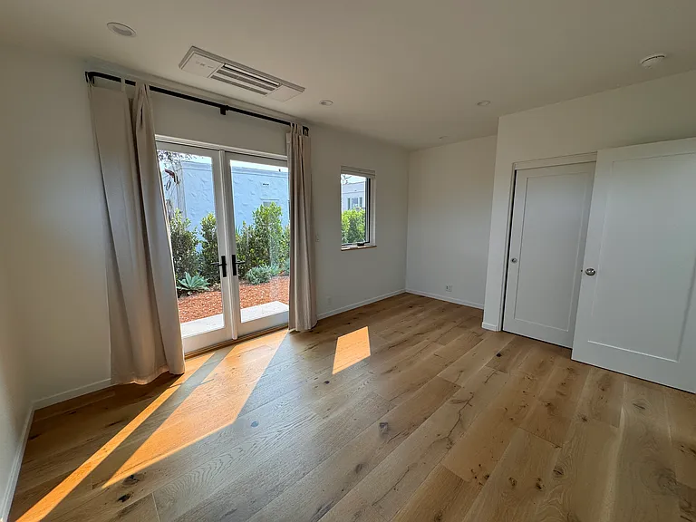 524 Casitas Rd #B — Photo 6