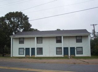 807 W Scenic Dr, North Little Rock, AR 72118