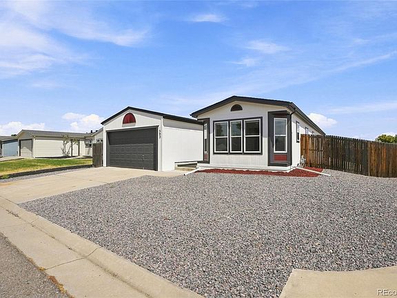 4th image of 302 Apache Place