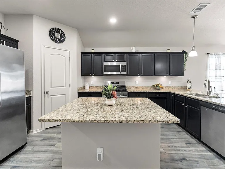 9530 Paloma Creek Dr — Photo 8
