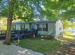 899 Wildwood Rd, North Vernon, IN 47265