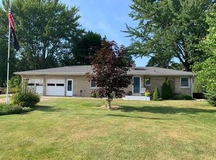 821 Tucker Dr, Saint Joseph, MI 49085