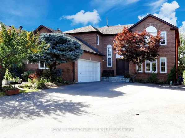 5680 Oldcastle Cres, Mississauga, ON L5M 4X5