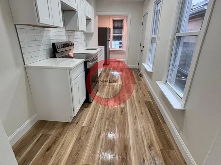 1457 Cotton St — Photo 1