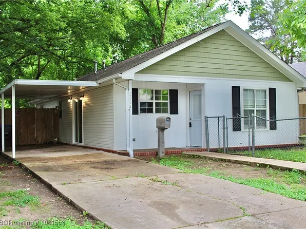 2004 N 13th St, Fort Smith, AR 72904