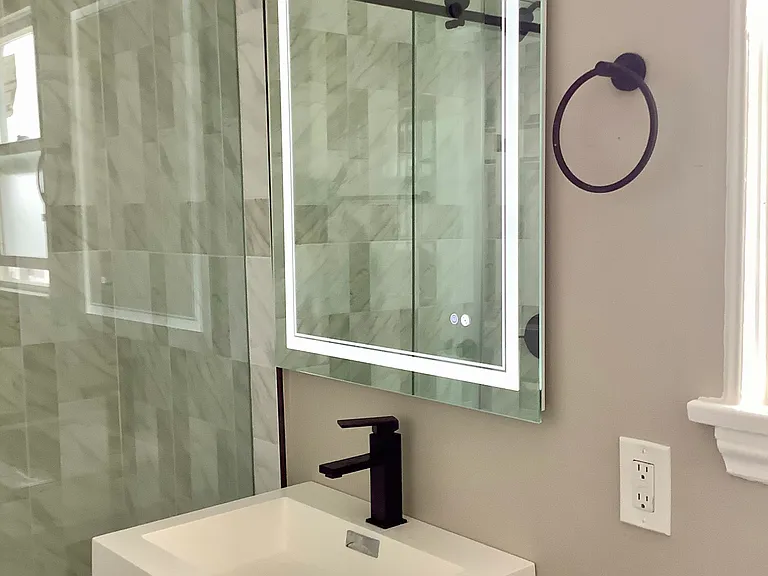 1316 Havenhurst Dr — Photo 20