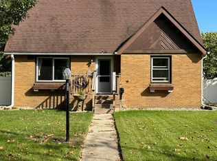 666 S Small Ave, Kankakee, IL 60901