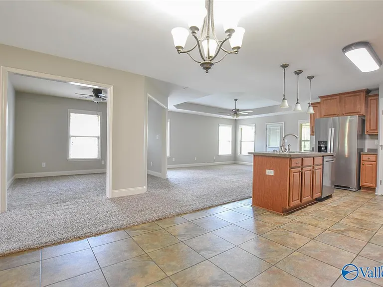 211 New Bristol Ln — Photo 11