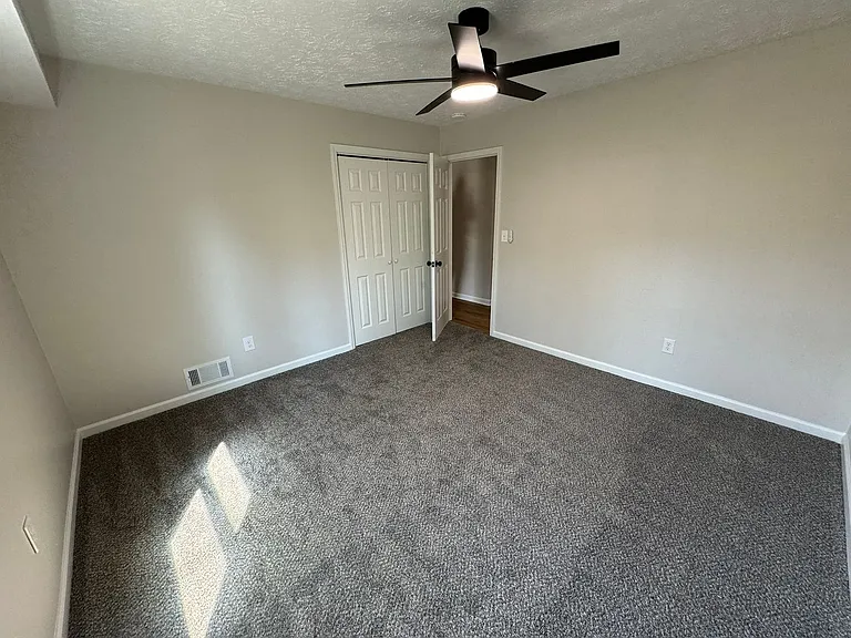 315 Ansley Dr — Photo 12
