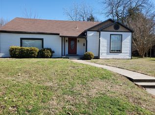 1009 N Lockhart St, Sherman, TX 75092