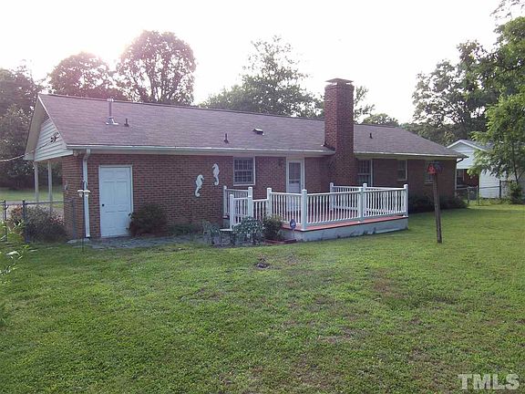 4th image of 2331 Anthony Dr