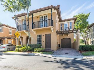 6861 Julia Gardens Dr, Coconut Creek, FL 33073