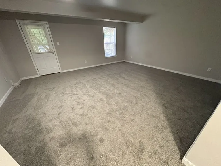 8738 Springwater Dr — Photo 5