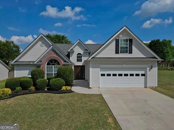 3138 Cranberry Ln, Buford, GA 30519