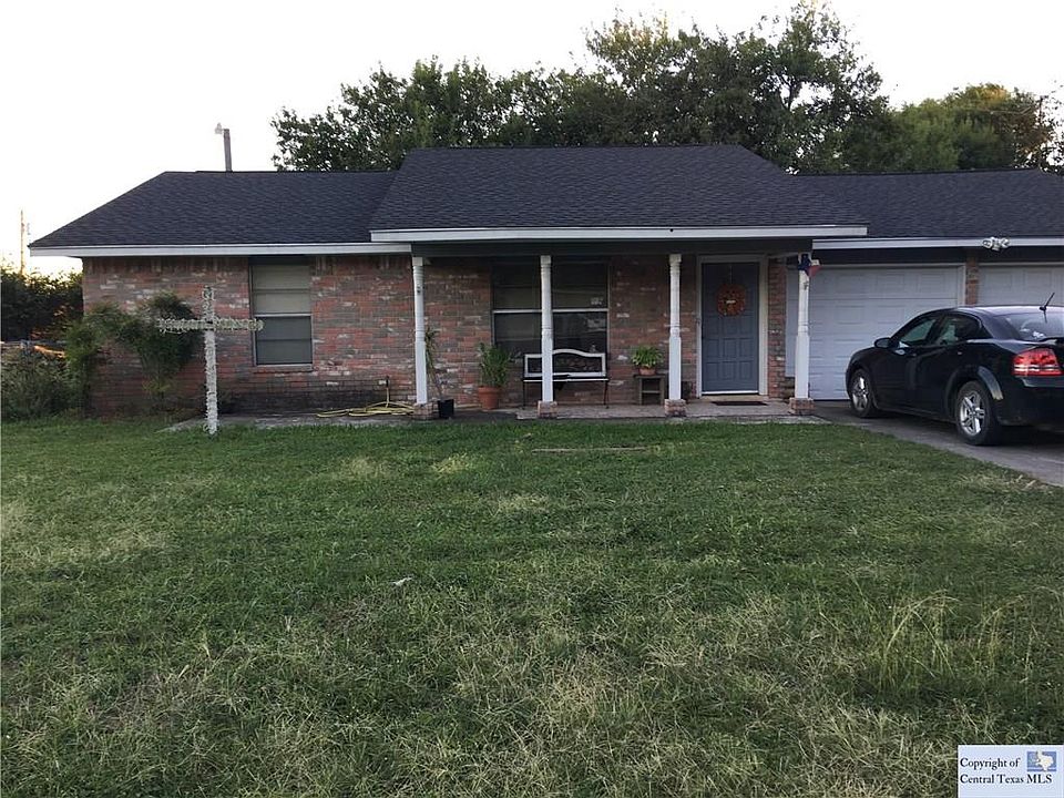 1st image of 807 E Rosemary Dr