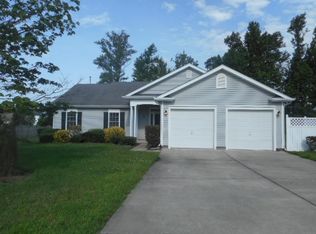 503 Crystal Hill Ct, Mc Leansville, NC 27301