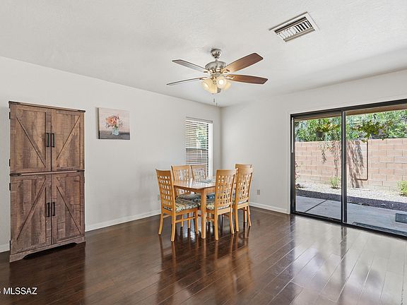 5th image of 3050 W Country Meadow Dr