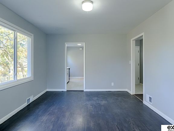 4th image of 4128 N 55th Ave