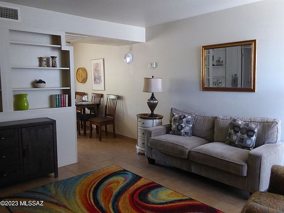 4th image of 414 S Paseo Quinta APT B