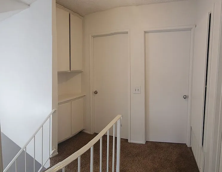 323 Blackfoot Ln — Photo 9