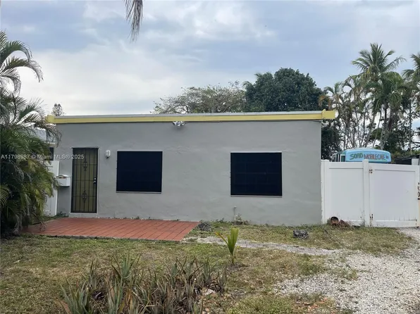 2415 Garfield St, Hollywood, FL 33020