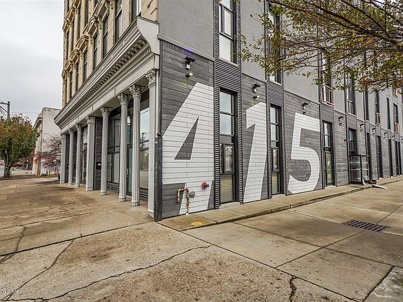 2nd image of 415 E Market St Unit 402
