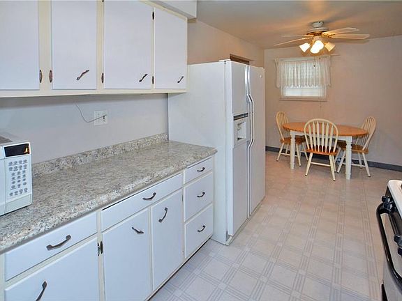 4th image of 314 McGregor Dr