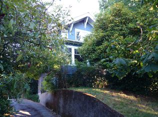 4611 Eastern Ave N, Seattle, WA 98103