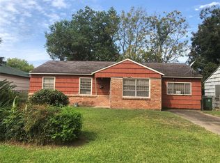 9414 Sierra Dr, Houston, TX 77051