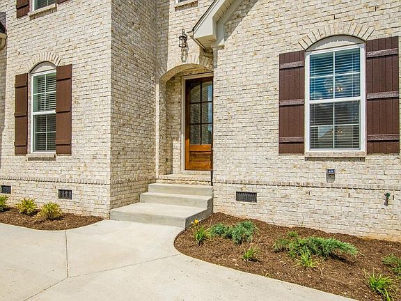 3rd image of 2501 Westerham Way #170-lot 170
