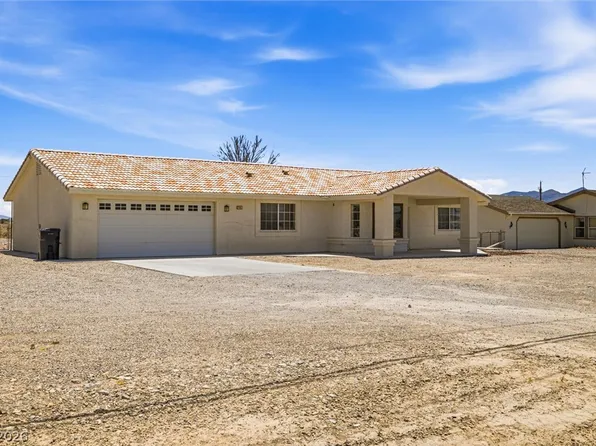701 Mount Charleston Dr, Pahrump, NV 89048